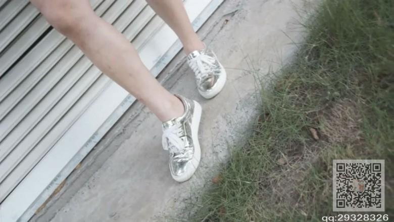 美诺女主黑丝高跟调教狗奴