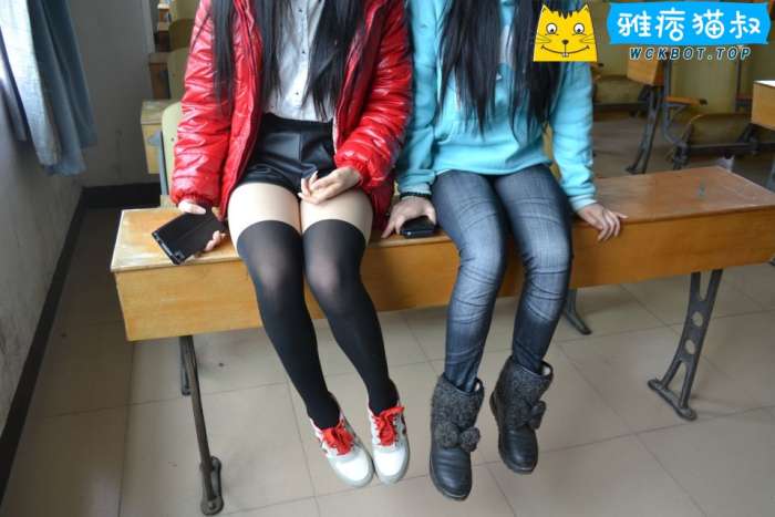 黑丝与棉袜完美的搭配 119P