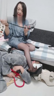 【乐爷】母子调教场惩罚犯错 bf7996