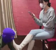 【暴力美学】白靴提档骑马/滴蜡/蛇鞭鞭打/裸足窒息 bf10238