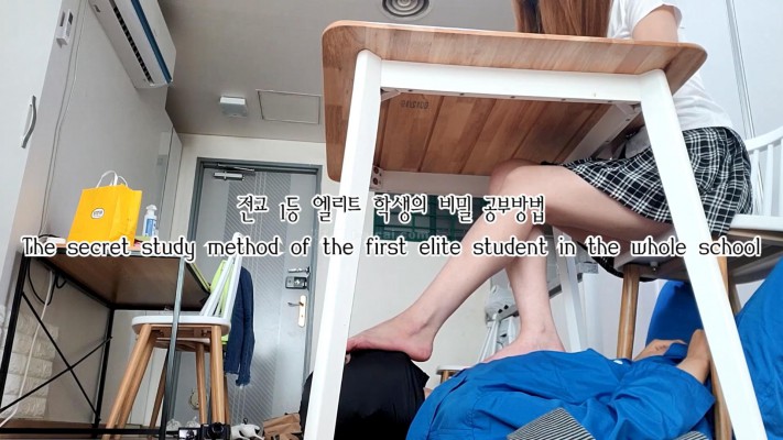 【韩国精品视频】第2季韩国Princess霸凌女神鞋底子扇脸踢打踩踏闻舔原味脚74部bf6139