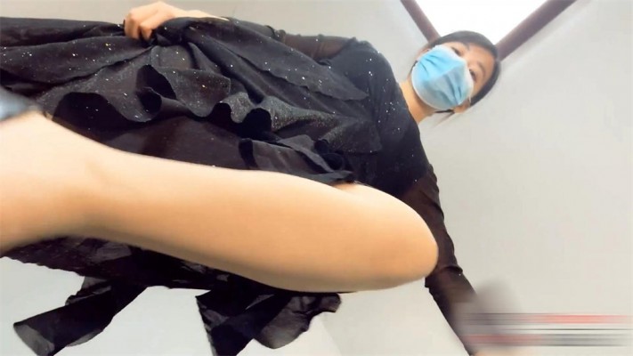 【婧児小主】婧児主人全语言 高跟肉丝挑逗踩踏游戏 支配脚下的奴才！ YC-220423-5