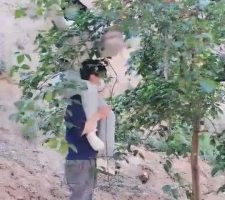 【君舞女王】野外让狗奴伺候【上】 bf12015