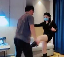【雪琪琪】捆绑堵嘴暴力踢踹 bf18561