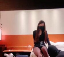 【仙女殿下】模特高跟黑丝踩丝袜喂食 bf18626