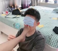 【歌迪丝】丝袜脚深喉插吐 bf18880
