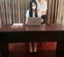 【桃幼幼】剧情-长腿女上司刁难下属 bf23856