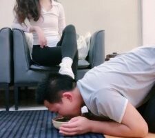 【嘉妮】健身后原味鞋袜辱狗奴 bf26722