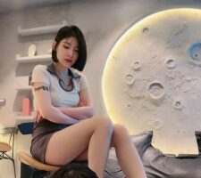 【简一】长腿车模S-高跟踩狗舌/口水拉丝/舔大腿诱惑 bf26887