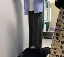 【文文】带素人闺蜜调-全体重跳踩/骑脖子转圈/手脚耳光 bf28358