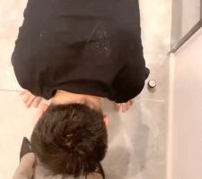 【盖洛】OL主家奴伺候-骑马脚垫浓痰/喝洗脚水/脚喂食 bf29557
