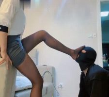 【亦瞳】女白领圈养家奴/踢裆膝顶/绞杀窒息/虐乳深喉 bf30088
