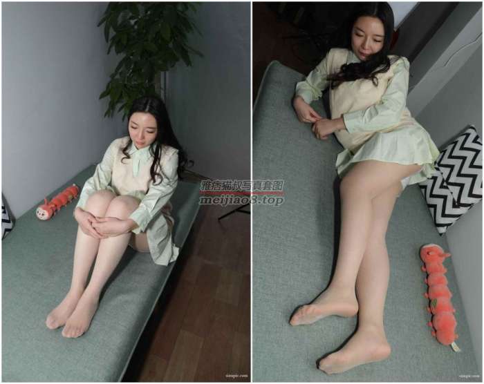 [Pary学生模拍]044 大美女小欧老师展示超薄肉丝美脚