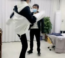 【小九】暴力踢踹跟踪狂魔 bf33573