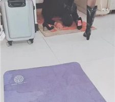 【美容院S】长靴御姐逛街回家虐家奴 JS240124-1