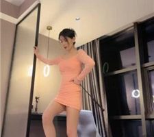 【简一】高跟美腿踩虐/鞭打/吐口水/耳光/鞋插嘴 bf37884