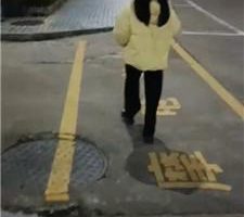 【小哈宝】阶梯教室-学妹狗-脏运动鞋棉袜玩虐 bf39214