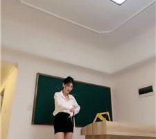 【简一】场景调-教师S高跟玩虐差生狗 bf39797