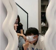 【珂儿大小姐】镜前羞辱-跪舔脏鞋裸足打手/恶搞涂鸦/电击鞭打口水bf40130