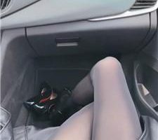 【苒溪】车内调-高跟黑丝美腿诱惑司机狗【上中合集】 bf40833