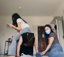【Esse殿下】双S-姐妹花脚下喂食贱奴【双视角版】 JS240503-23