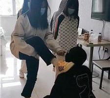 【萌犬霸主】4S素人-口水圣水/闻臭脚臭鞋/骑马转胯踩踏/语言羞辱 bf41896
