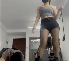 【漫漫大人】皮鞭女神-驯化马奴 bf42315