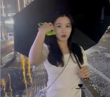 【狗哥】雨天开发路人做S脏鞋玩 bf43186