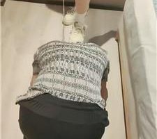 【青岛00后学生主】清理脏板鞋棉袜+高跟/臭脚狂舔捂脸踩踏 JS240915-1