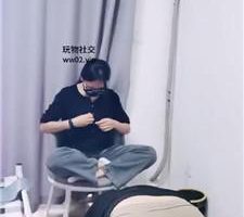 【上海汤圆】白袜脚踩虐下贱家奴 JS241115-10