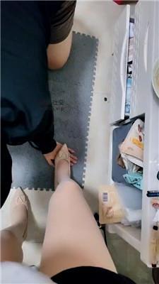 【小羊咩咩】高跟肉丝美腿踩虐 JS241203-32