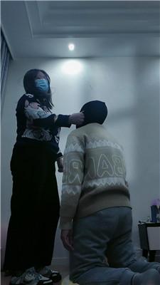 【樊樊大人】揪耳朵/抽耳光/舔脏鞋棉袜 JS241205-38