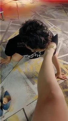 【咩祖】品尝御姐的高跟肉丝/脚插嘴/喂口水 bf48016