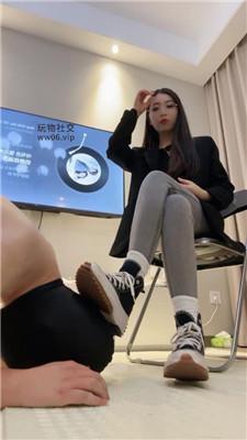 【七月大大】高帮帆布鞋白袜踩/香水控制/牛仔裤坐脸 bf48064