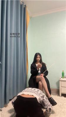 【小凤梨】纹身小妹-藤条重度狠抽/全体重踩踏 bf48375