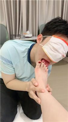 【欣婷】挑战超强裸足深喉 JS241217-13