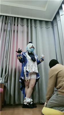 【樊樊大人】cos女主-皮鞋白袜蹂躏脚奴 JS241219-43