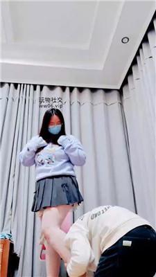 【拽拽】短裙S-肉丝美腿虐杀 JS250107-5