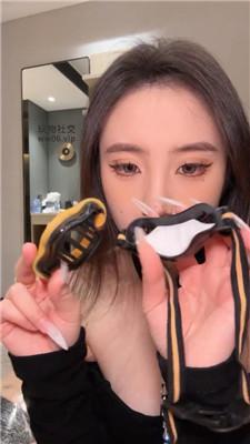 【反差楠熙】超重口-强制喂食呕吐物 bf49274