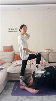 【埋汰】健身后原味白袜虐杀 JS250116-45