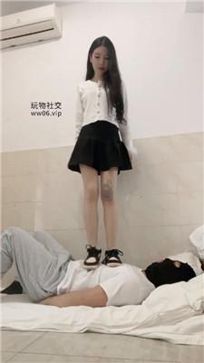 【陈甜女帝】耐克鞋全体重跳踩 bf49649