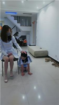 【媚娘】可爱母畜-狗链遛狗/跪舔高跟凉鞋肉丝 JS250126-16