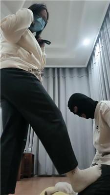【拽拽】鞭打-脏白袜蹂躏踩虐 JS250209-1