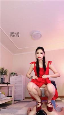 【猫神】强制坐脸窒息-红鞋踩虐 bf50398