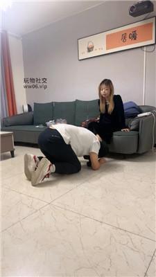 【轩轩女王】粗高跟踩/骑马狗爬 JS250218-24
