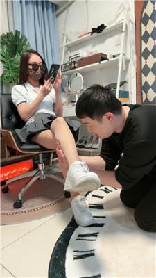 【苒溪】沉浸式-舔肉丝脚/强制闻鞋 JS250224-20