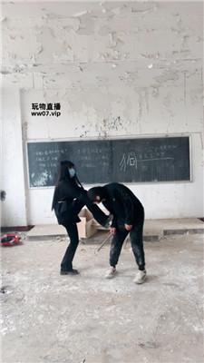 【大小姐】户外-荒废教室惩罚学生奴【下】 JS250312-4