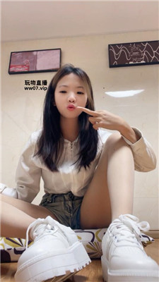 【念可】小白鞋羞辱    250325-15