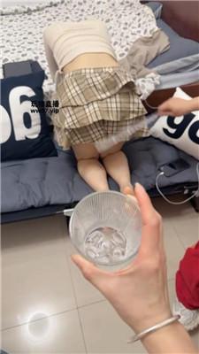 【饭饭】母畜-训化你们的女神【双视角版】 JS250413-28