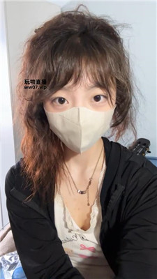 【爱可】脚趾缝也要吸干净    250414-5